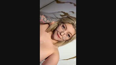 I'm very horny come fuck me with your big cock ♥