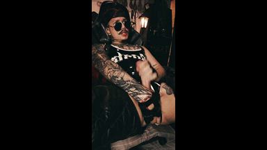 LEATHER EXPLICIT