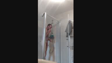 new vidéo