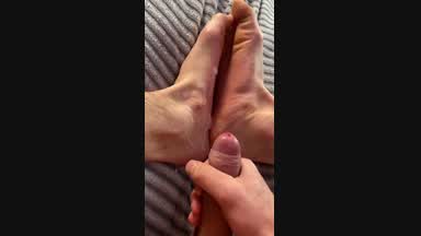 alex your dream boy โ Jerk off sooo long and cum <3
