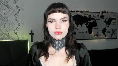 Pick My Trouble Look