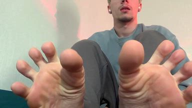 Cute twink and his flexible feet