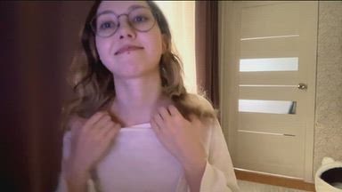 Collarbones tease - AJ (Anne-Juliette)