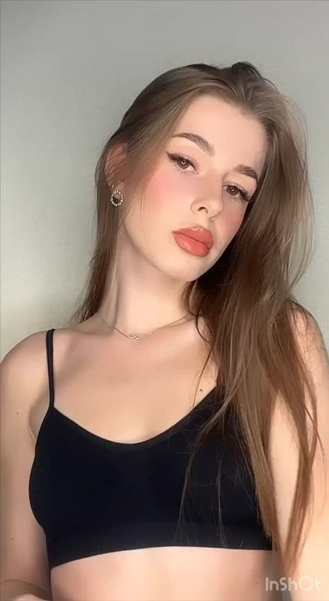💋