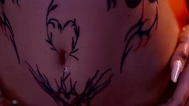 A little bit of tease for you💋