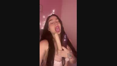 Hi