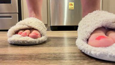 ASMR Water Sounds In White Slippers