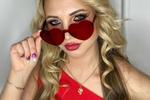 red passionate with ur Eva
