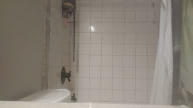 Take a shower with Avery!