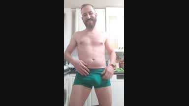 Kitchen CUM