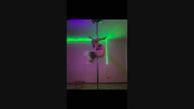pole dance