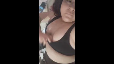 Tocadita de tetas