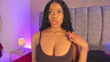 SHOW MY BOOBS