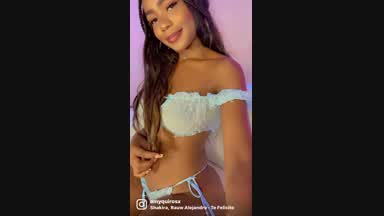 zoe Ly