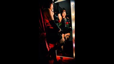 Hot Petite Cabaret