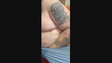 Me masturbating and cum on myself