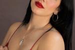 lady in red
