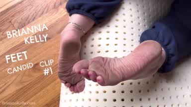 Brianna Kelly Feet Candid #1 Dirty Soles And Toes