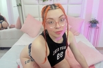 <3