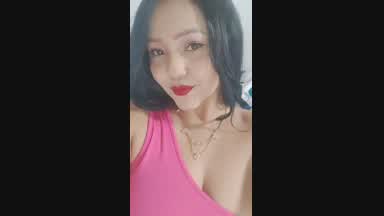 karly in her 30s