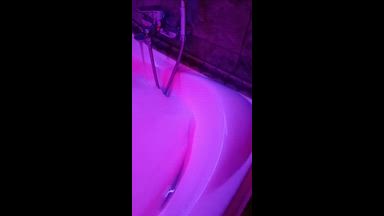 I invite you to take the jacuzzi with you