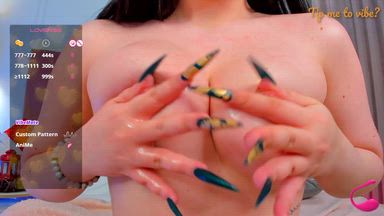 Boobs in oil:*