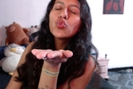 kisses for u