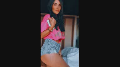 UN DIA MAS