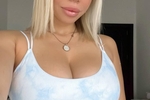 kiss