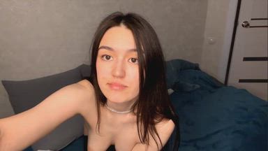 Show boobs