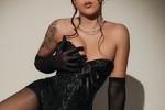 Elegance and seduction