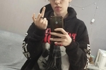 middle finger🖕