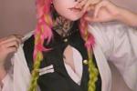 Mitsuri Kanroj cosplay