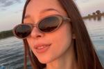 A little tease after swimming)