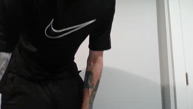 inkedhungg live Chaturbate webcam gallery thumbnail