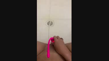 Dripping wet & squirting