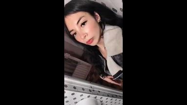 Hiya