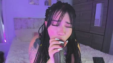 Can u strech my throat?