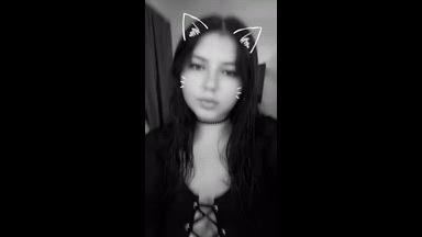 😈