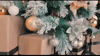 Your sexy Christmas present is here. 🎁🔥