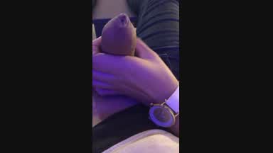 Petite caresse à Tom