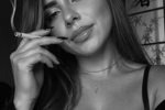 😏