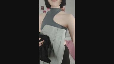 flexing with my outfits