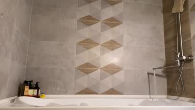 Fucking myself in the bath