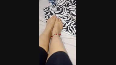 feet