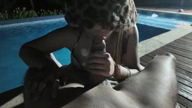 Rico video en la piscina