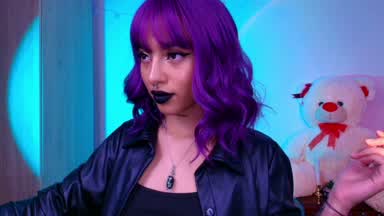 sexy raven smoke