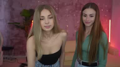 Elice Emily striptease, flashing asshole, masturba