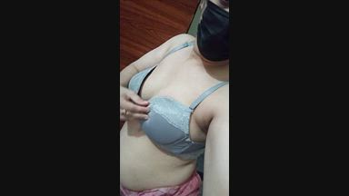 Asian girl live show big boobs big ass tight pussy