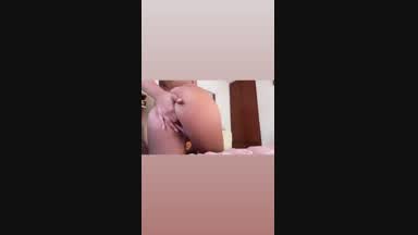 Rub my hot ass and pussy 🥵🍑🍓